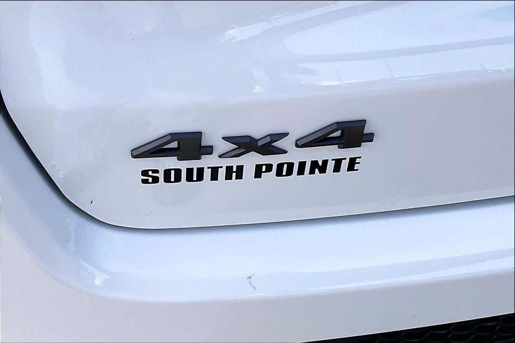 new 2026 Jeep Compass car, priced at $33,700