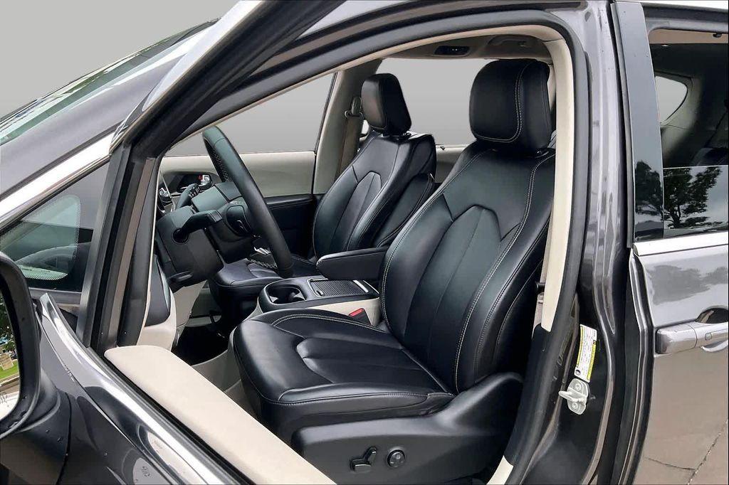 used 2023 Chrysler Pacifica car, priced at $24,199