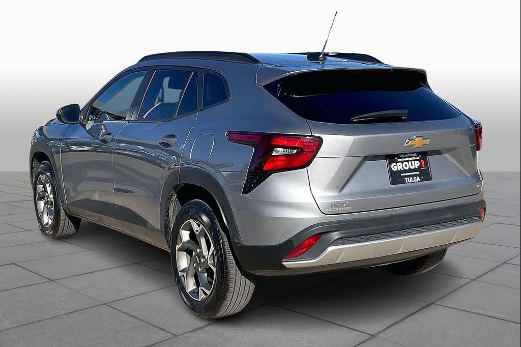 used 2025 Chevrolet Trax car, priced at $20,500