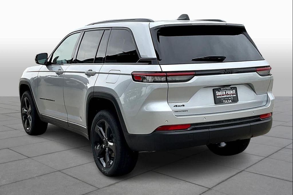 new 2025 Jeep Grand Cherokee car, priced at $44,375