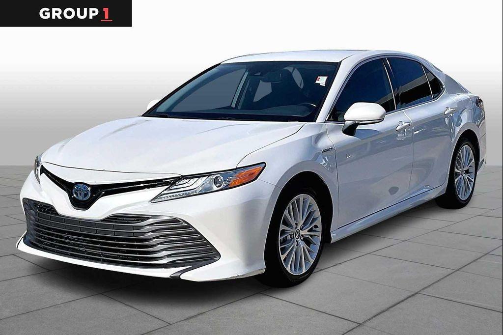 used 2020 Toyota Camry Hybrid car, priced at $20,000