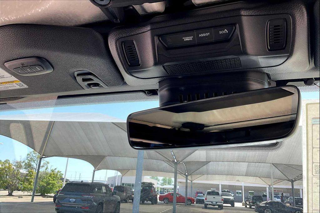 new 2025 Jeep Gladiator car, priced at $55,525