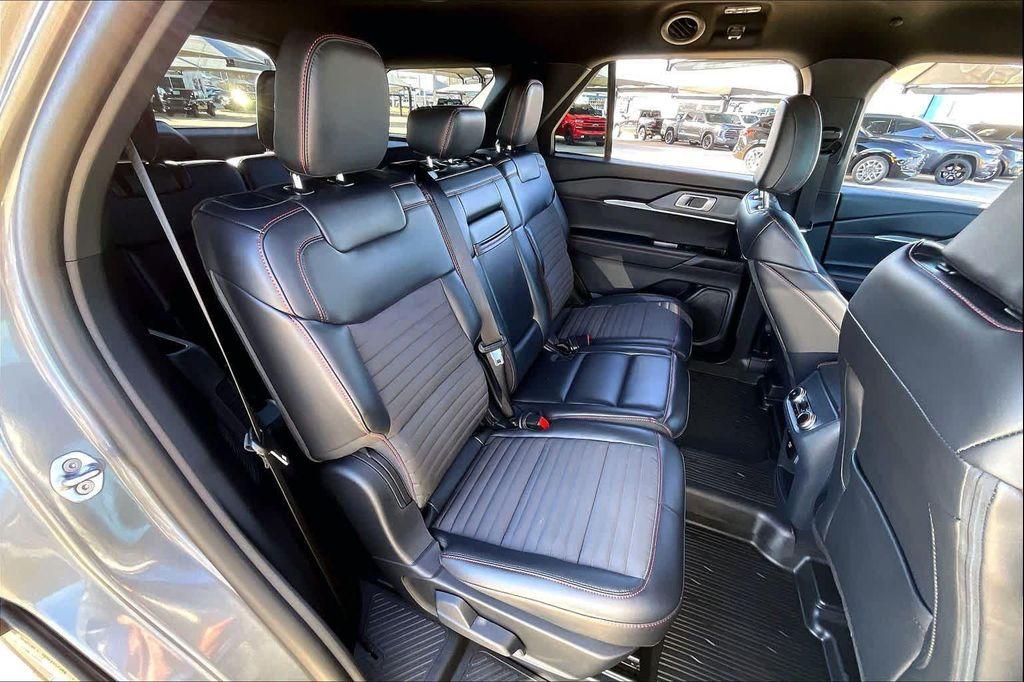 used 2025 Ford Explorer car, priced at $40,000