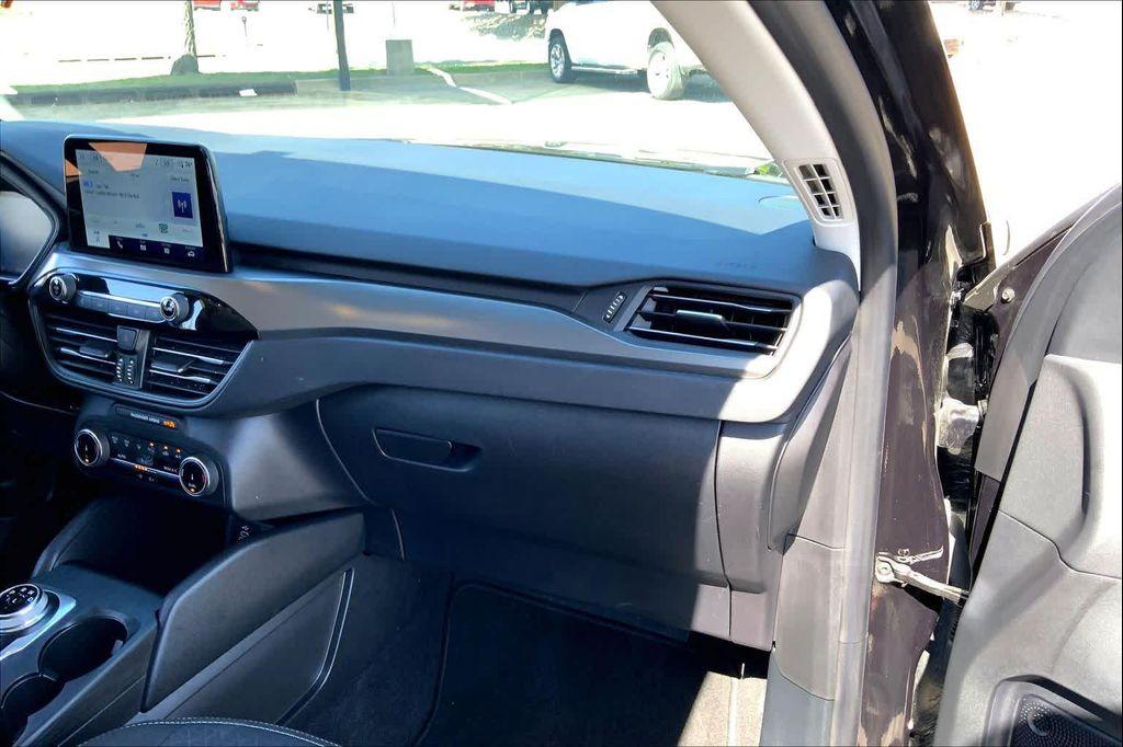 used 2025 Ford Escape car, priced at $22,999