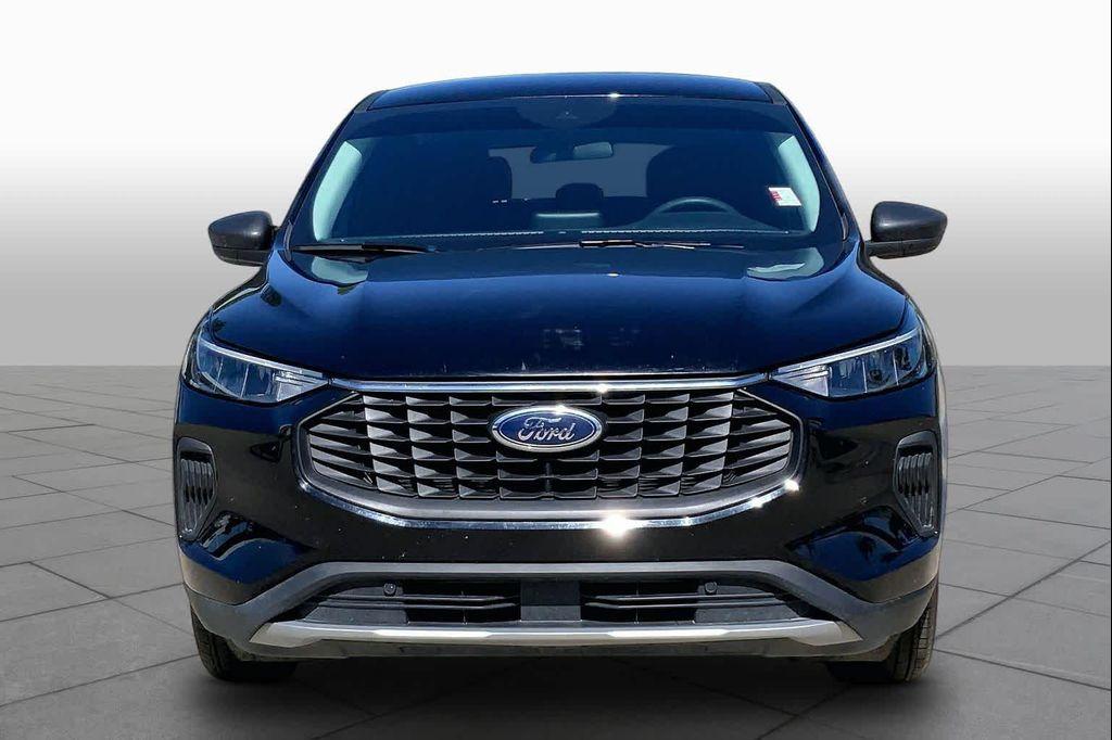 used 2025 Ford Escape car, priced at $22,999