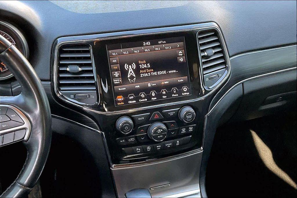 used 2021 Jeep Grand Cherokee car, priced at $19,500