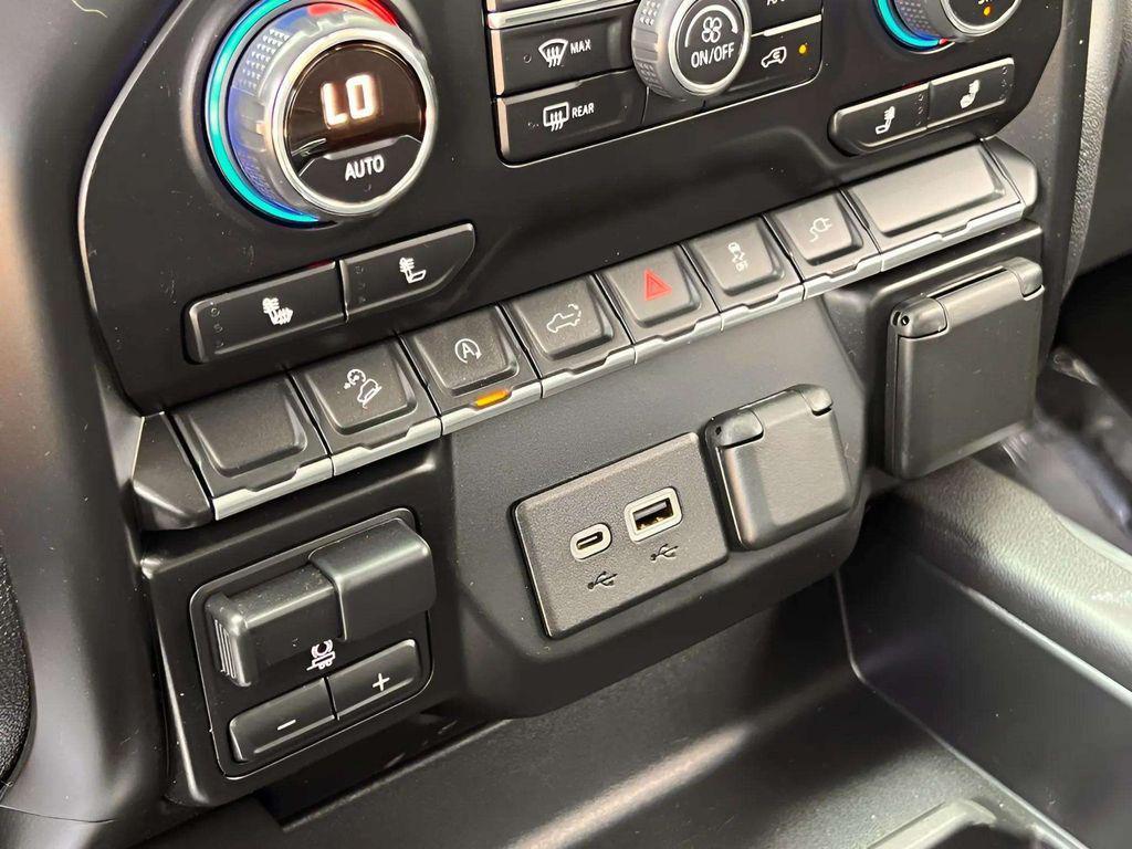 used 2019 Chevrolet Silverado 1500 car, priced at $31,161