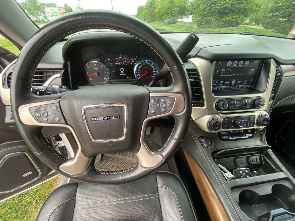 used 2020 GMC Yukon XL car, priced at $37,977