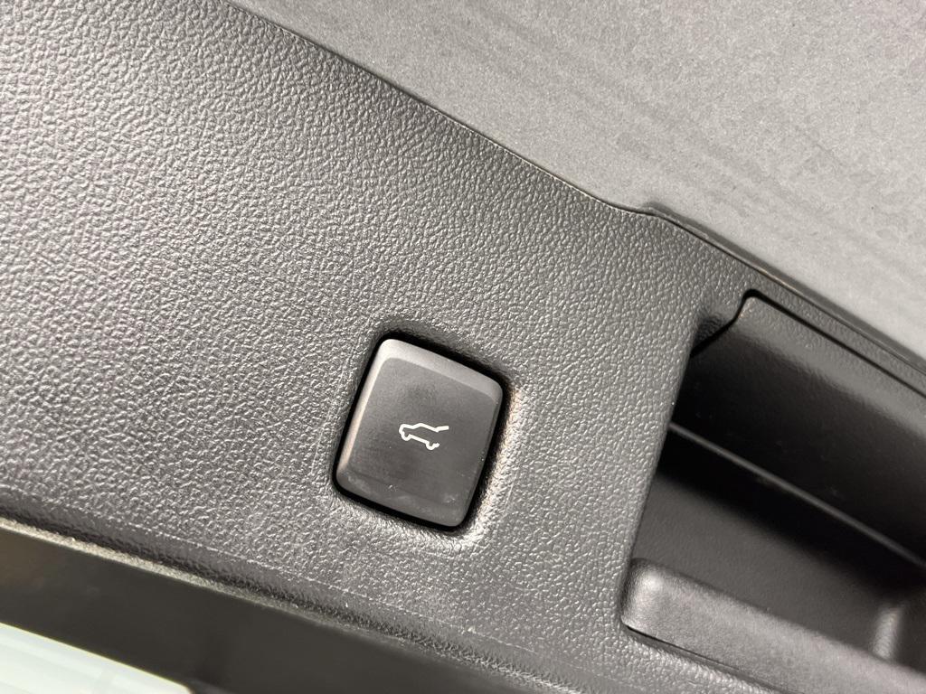 used 2022 Ford Escape car, priced at $18,500
