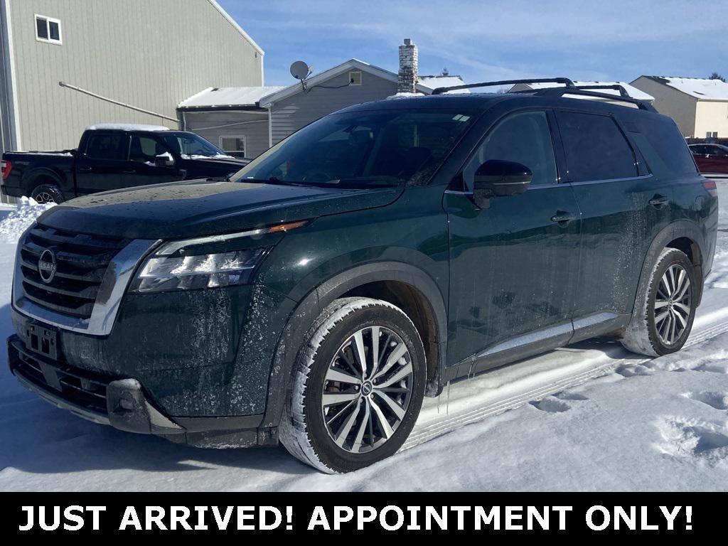 used 2022 Nissan Pathfinder car, priced at $29,495
