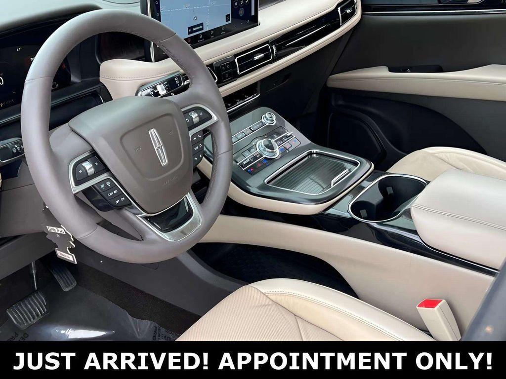 used 2022 Lincoln Nautilus car, priced at $29,238