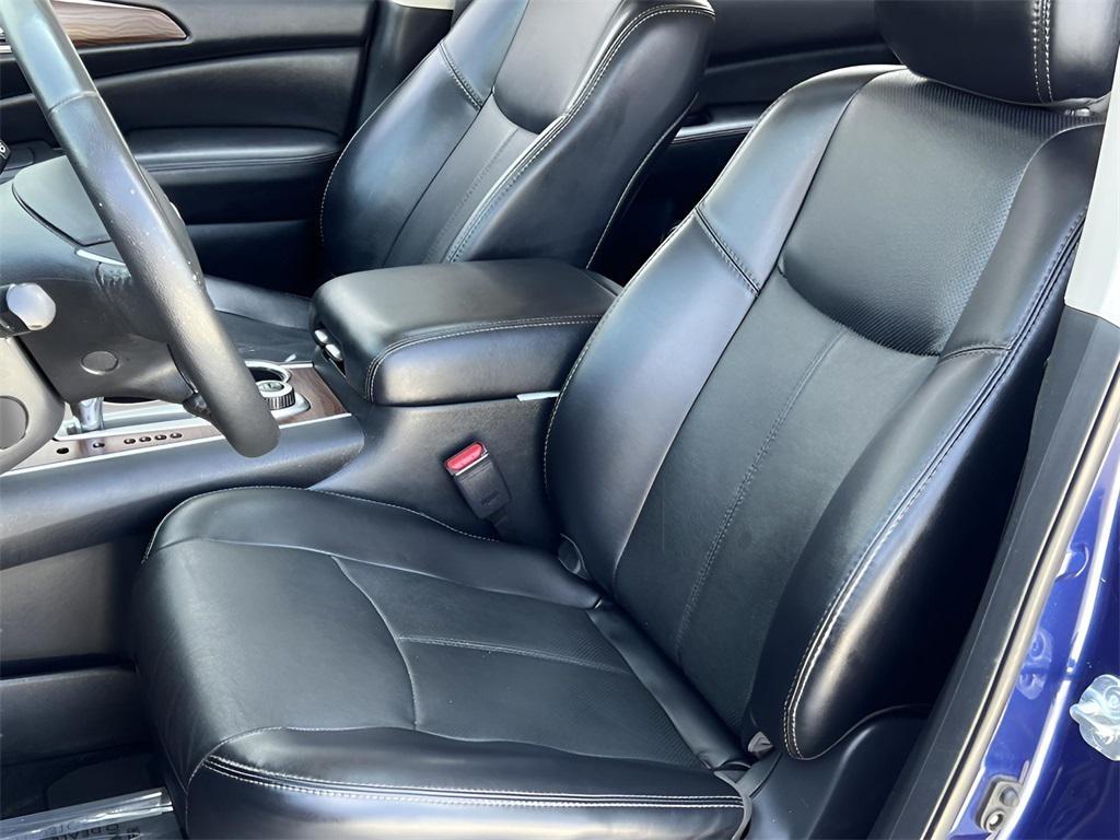 used 2020 Nissan Pathfinder car, priced at $18,850