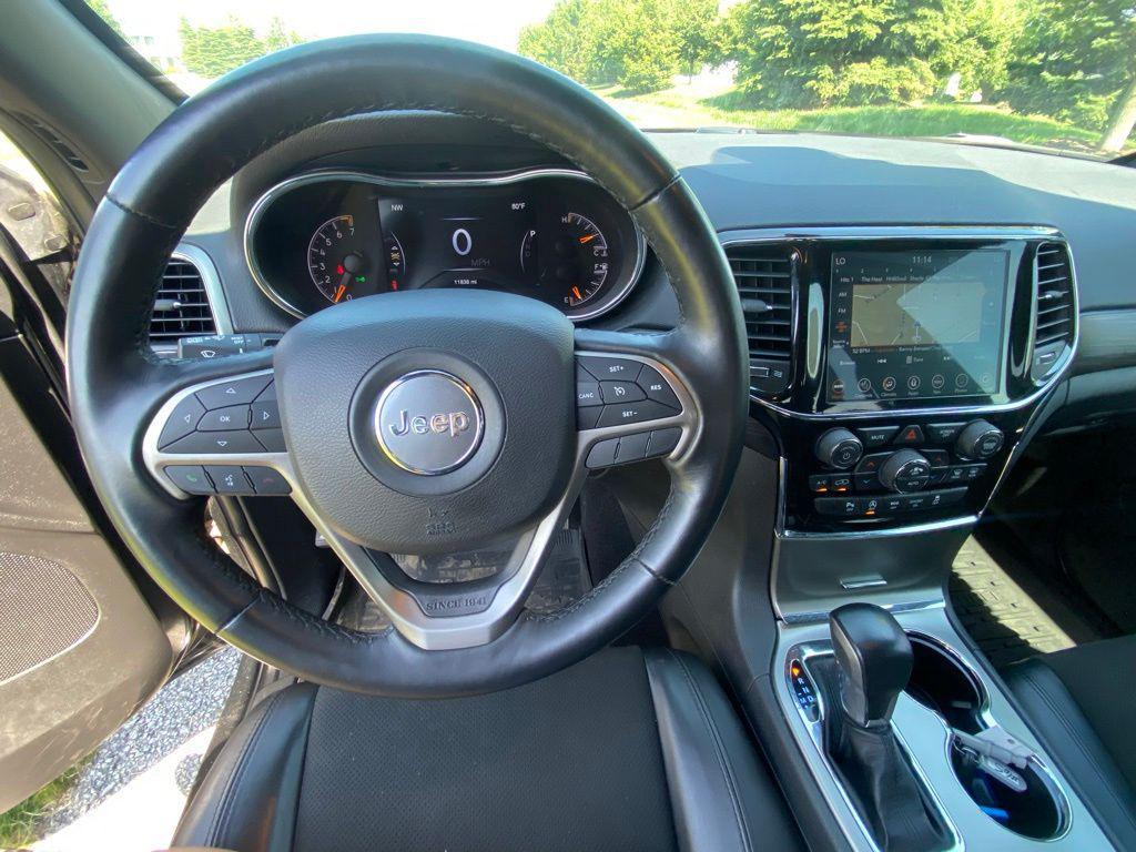 used 2021 Jeep Grand Cherokee car, priced at $29,990