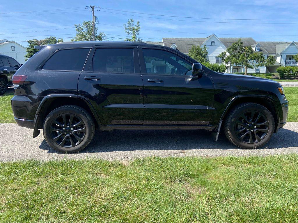 used 2021 Jeep Grand Cherokee car, priced at $29,990