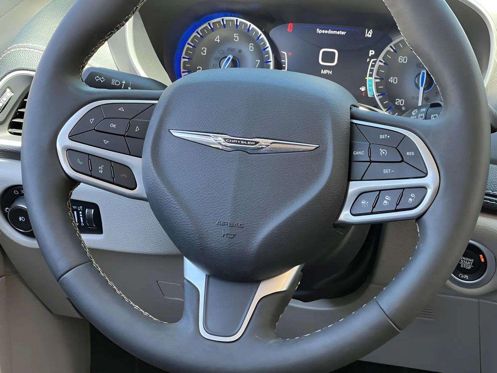 used 2022 Chrysler Pacifica car, priced at $29,941