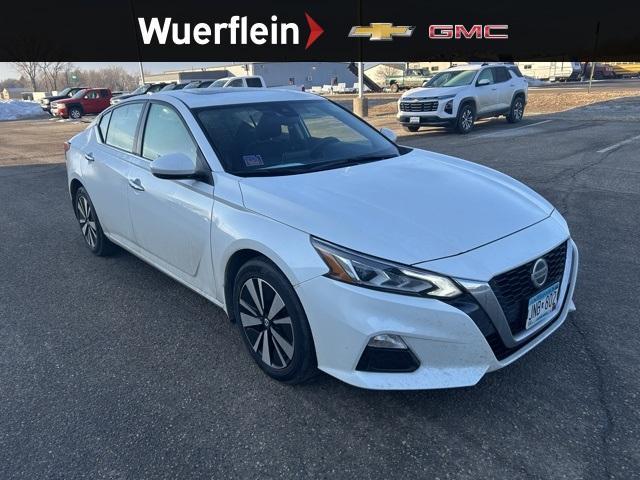 used 2022 Nissan Altima car, priced at $19,995
