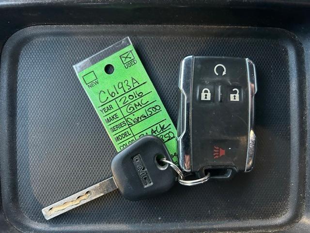 used 2016 GMC Sierra 1500 car, priced at $24,995