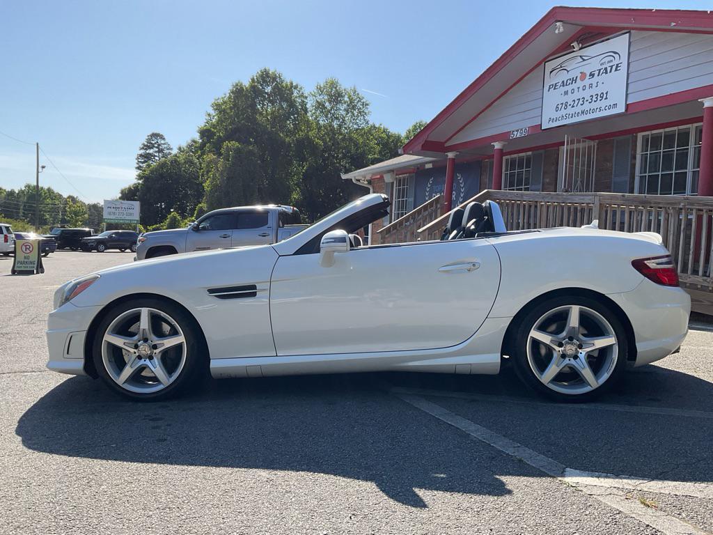 used 2016 Mercedes-Benz SLK-Class car, priced at $19,884