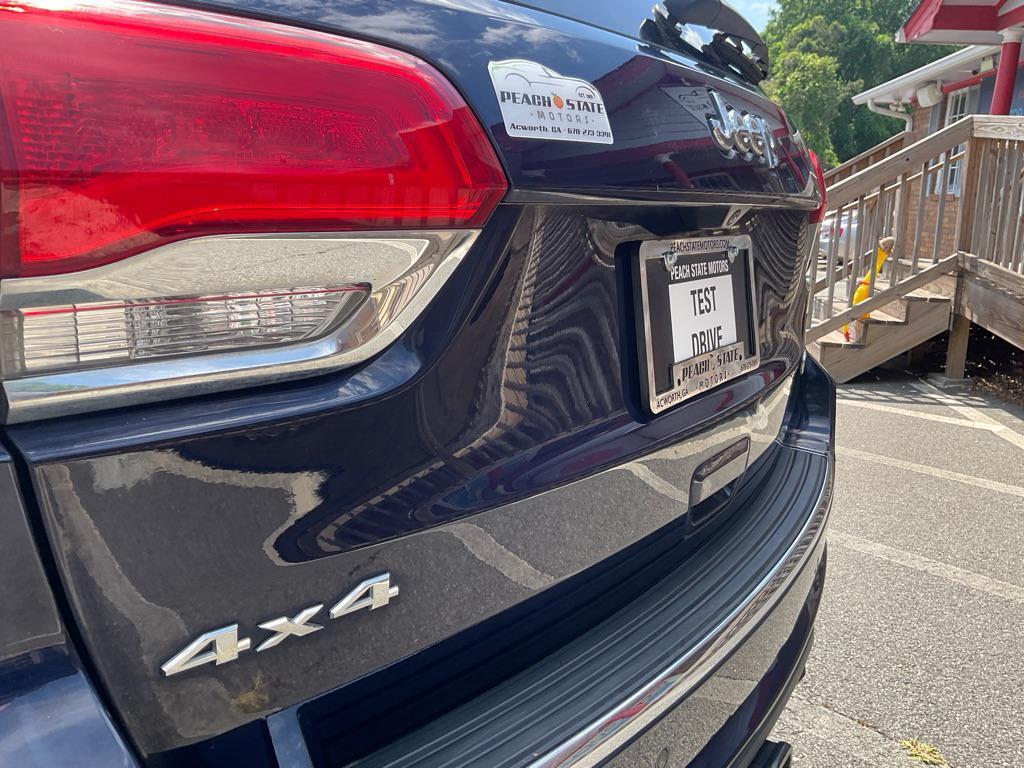 used 2015 Jeep Grand Cherokee car, priced at $12,884