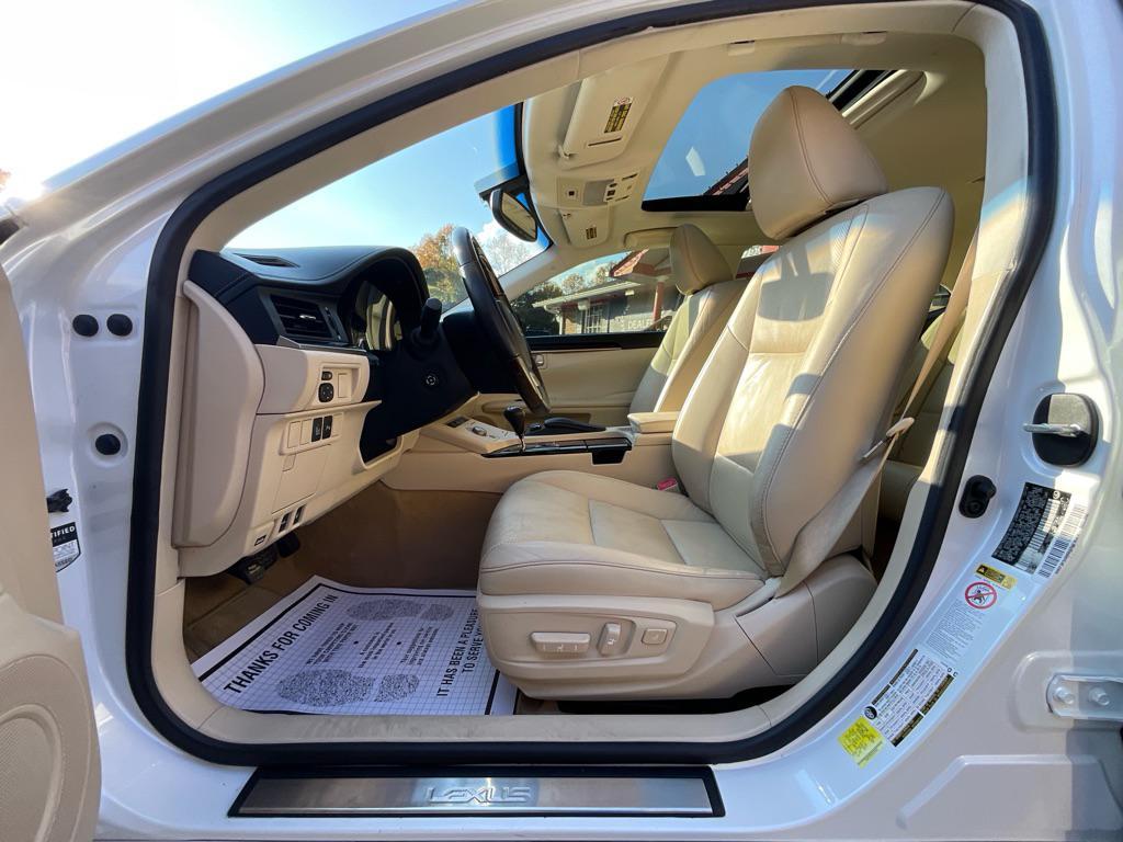 used 2015 Lexus ES 350 car, priced at $16,485