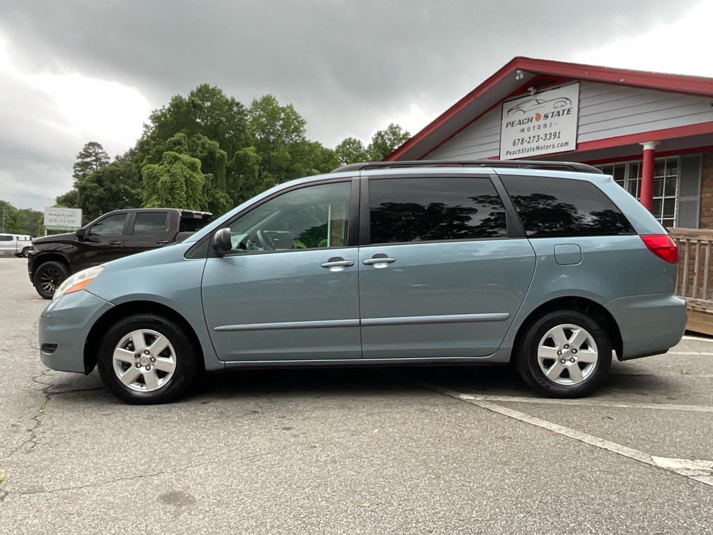 used 2006 Toyota Sienna car, priced at $7,384