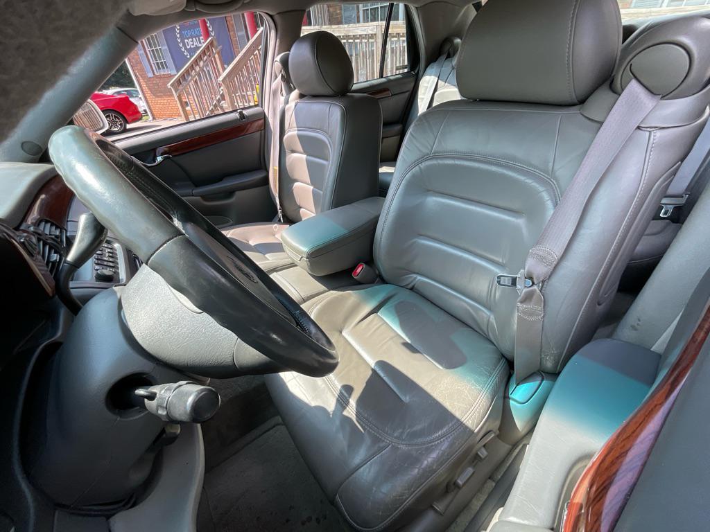 used 2000 Cadillac DeVille car, priced at $6,884