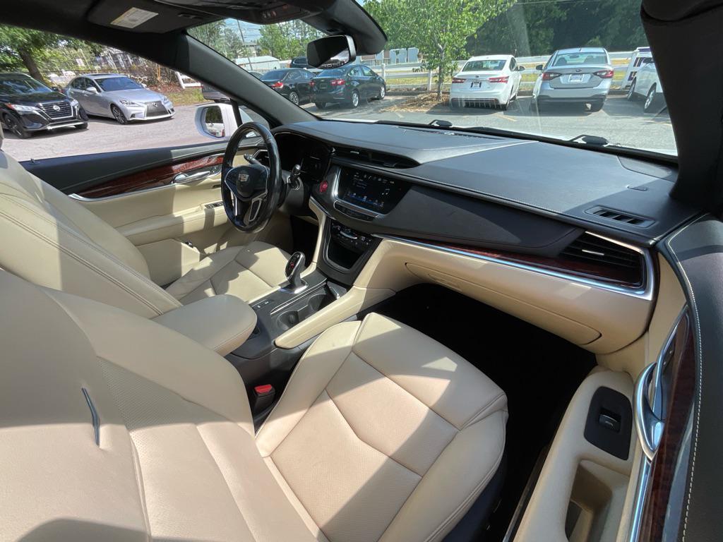 used 2018 Cadillac XT5 car, priced at $19,284
