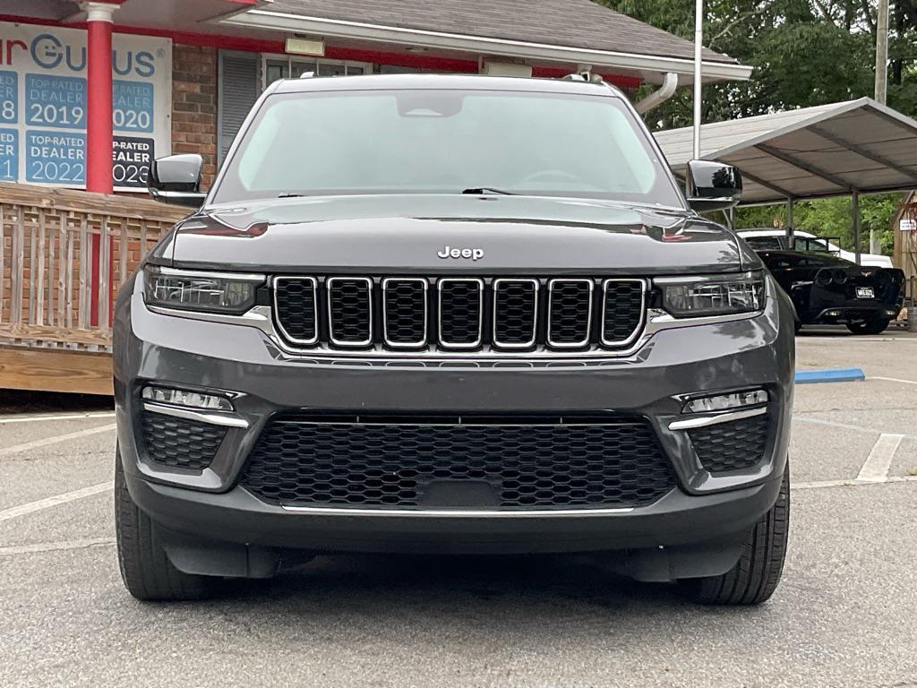 used 2022 Jeep Grand Cherokee car, priced at $23,884