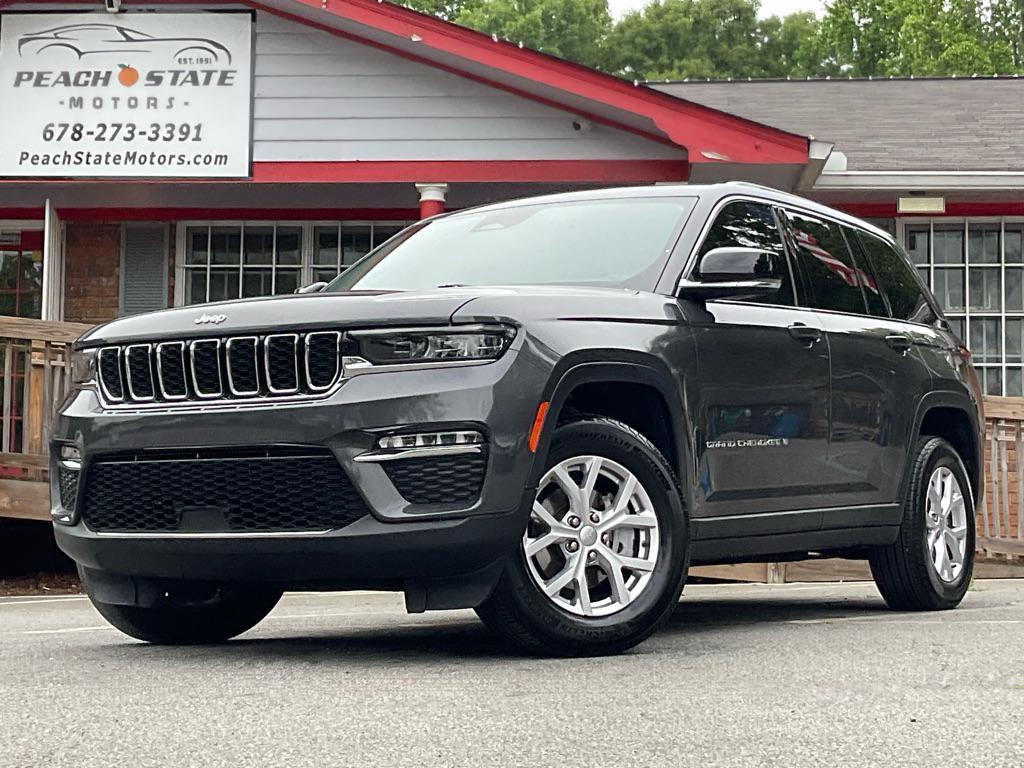 used 2022 Jeep Grand Cherokee car, priced at $23,884