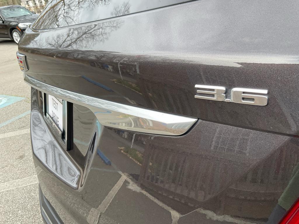 used 2018 Cadillac XT5 car, priced at $16,285