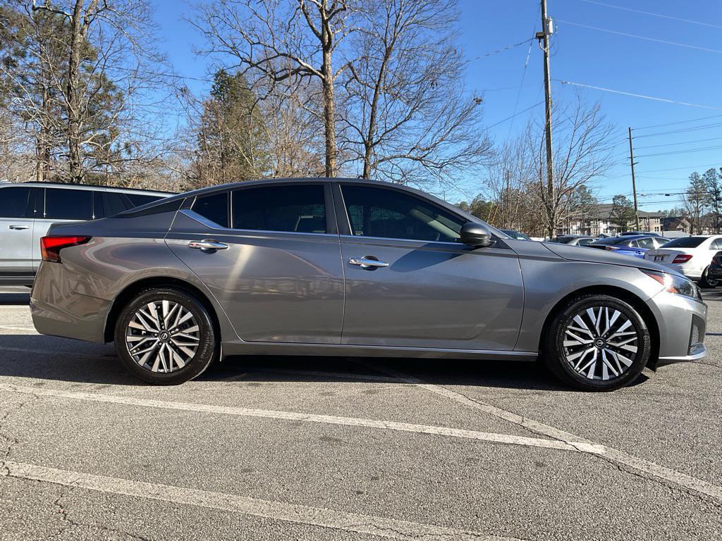 used 2024 Nissan Altima car, priced at $17,985