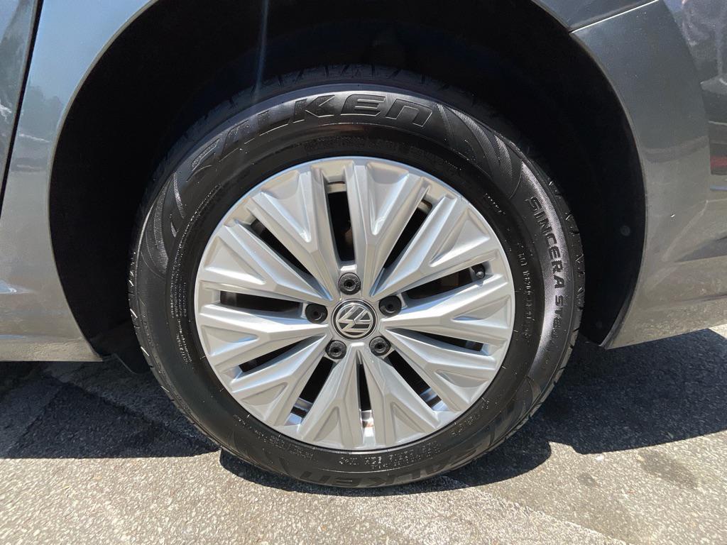 used 2019 Volkswagen Jetta car, priced at $9,384