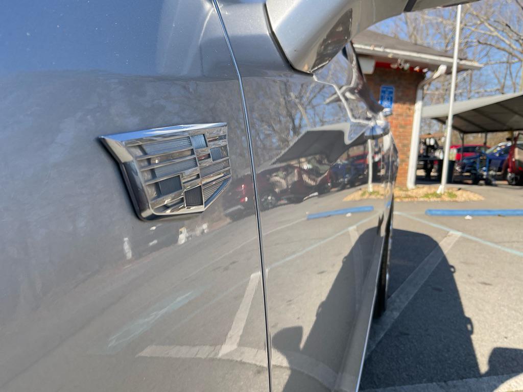 used 2019 Cadillac XT5 car, priced at $14,485