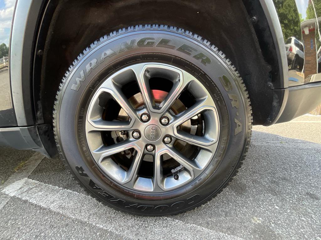 used 2014 Jeep Grand Cherokee car, priced at $10,384