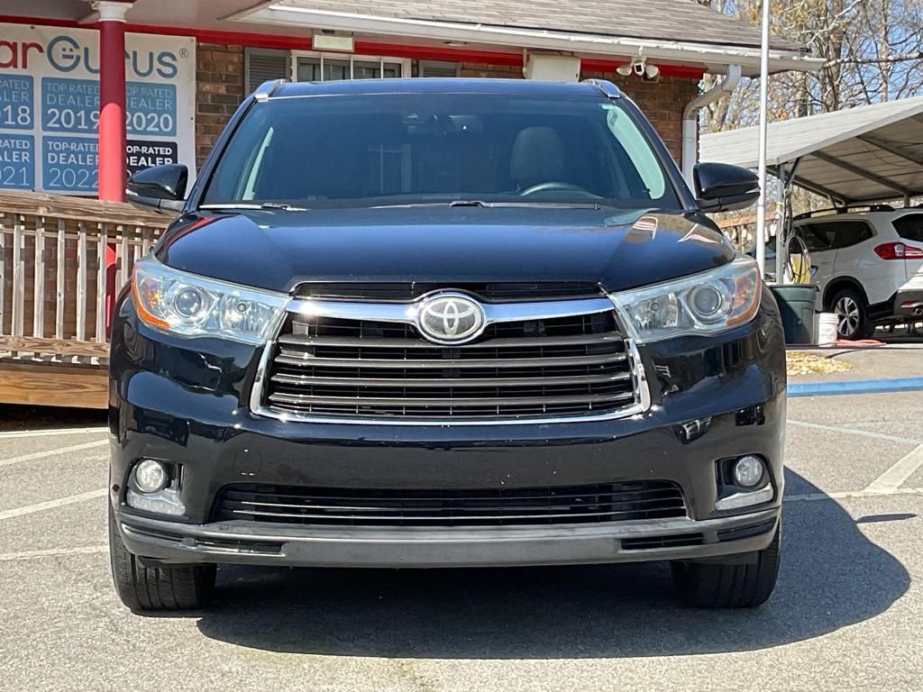 used 2014 Toyota Highlander car, priced at $16,485