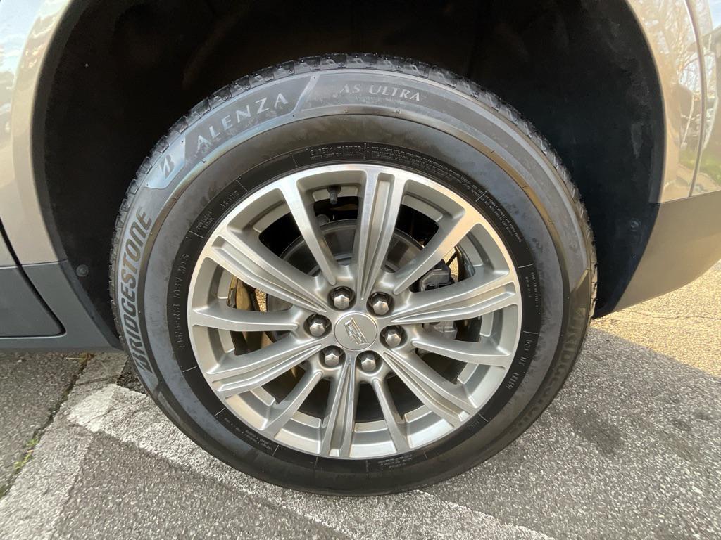 used 2018 Cadillac XT5 car, priced at $16,985