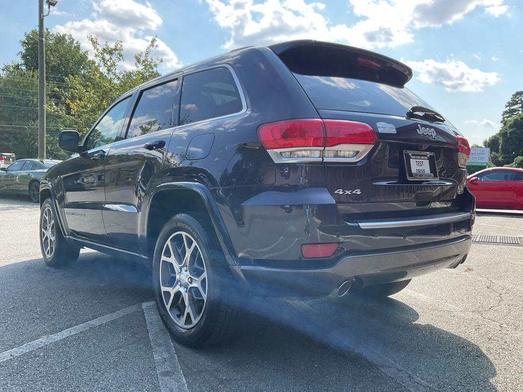 used 2018 Jeep Grand Cherokee car
