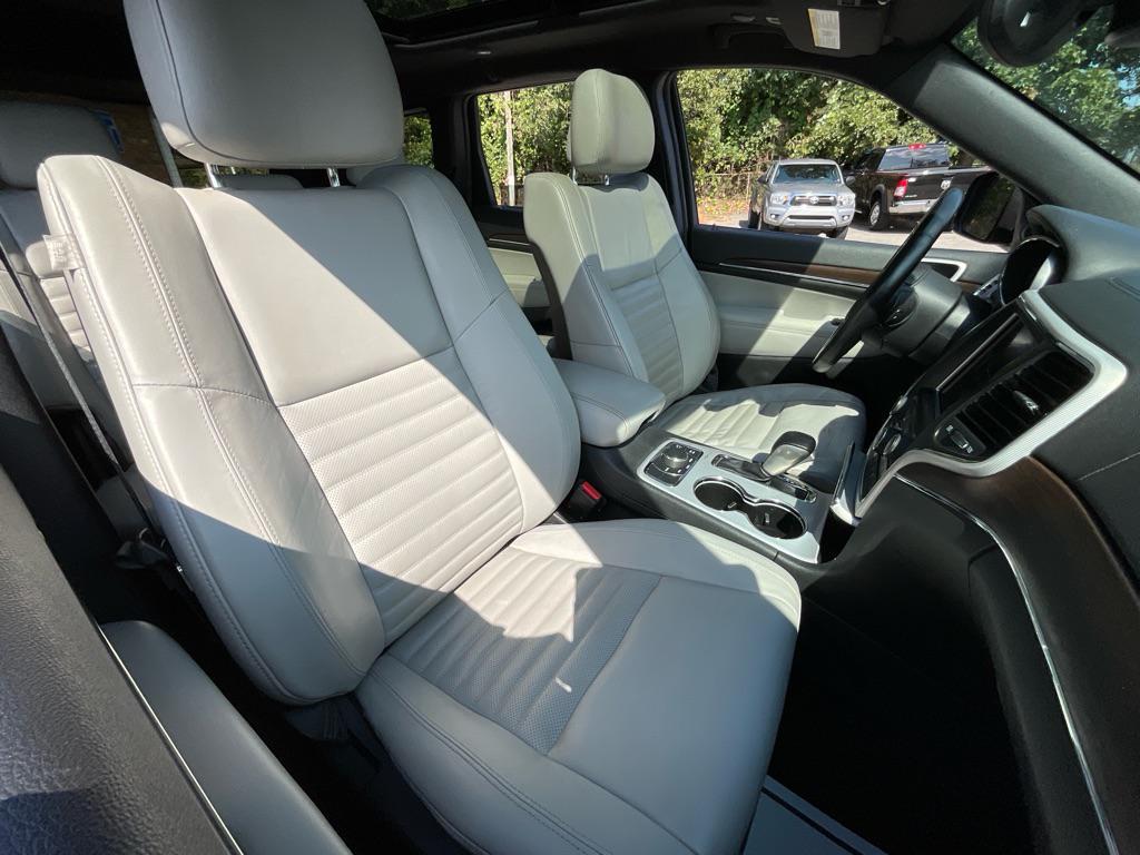 used 2018 Jeep Grand Cherokee car