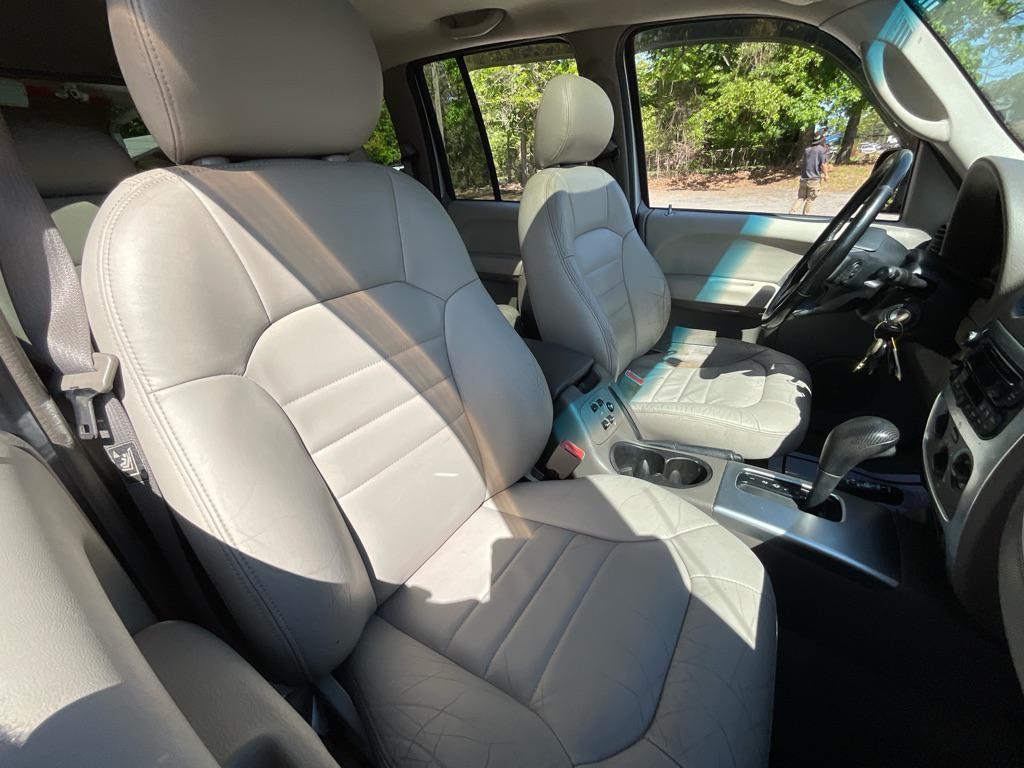 used 2004 Jeep Liberty car, priced at $4,985