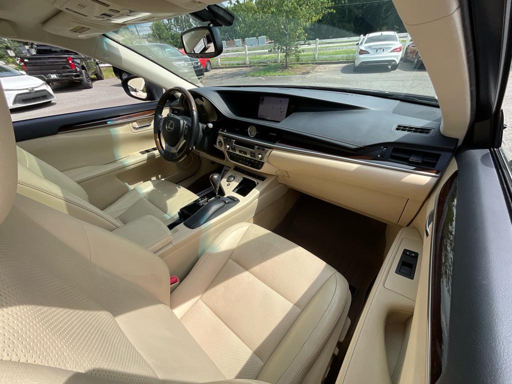 used 2013 Lexus ES 350 car, priced at $16,884
