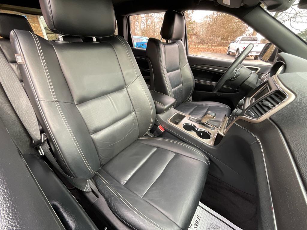 used 2016 Jeep Grand Cherokee car, priced at $12,485