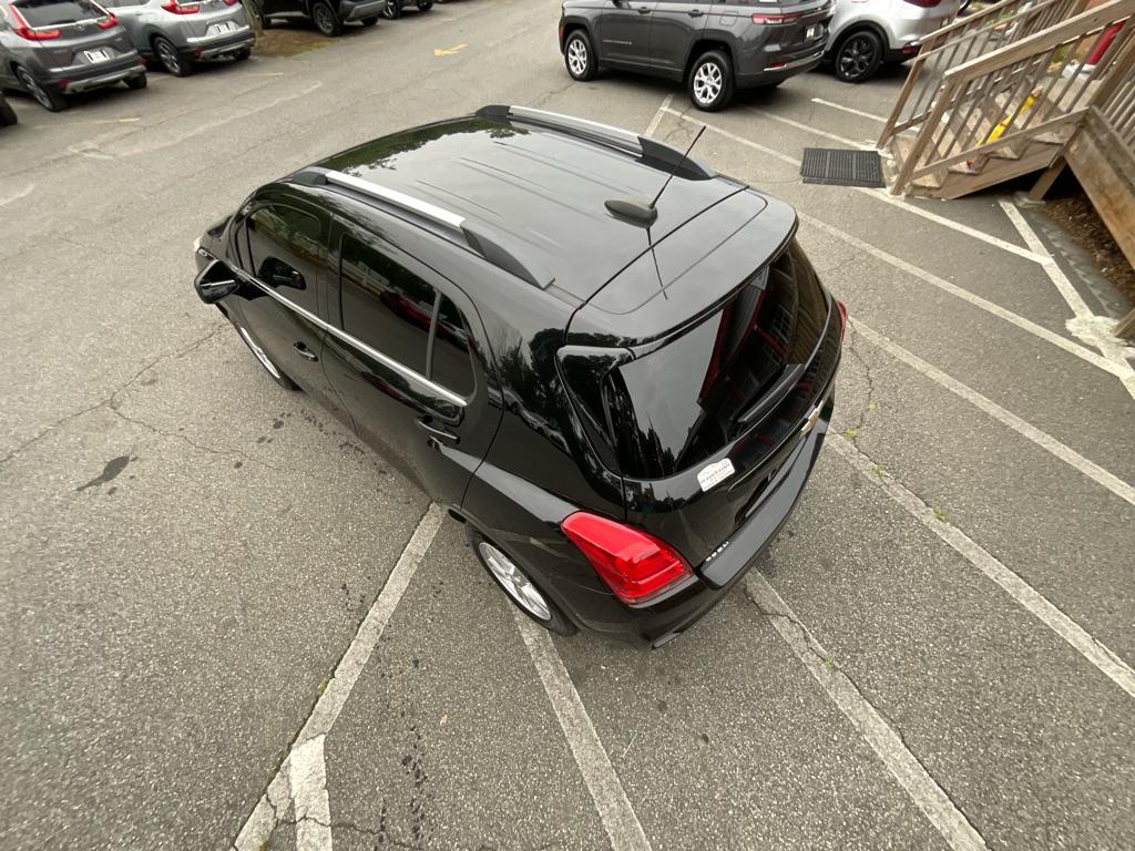 used 2020 Chevrolet Trax car, priced at $15,384