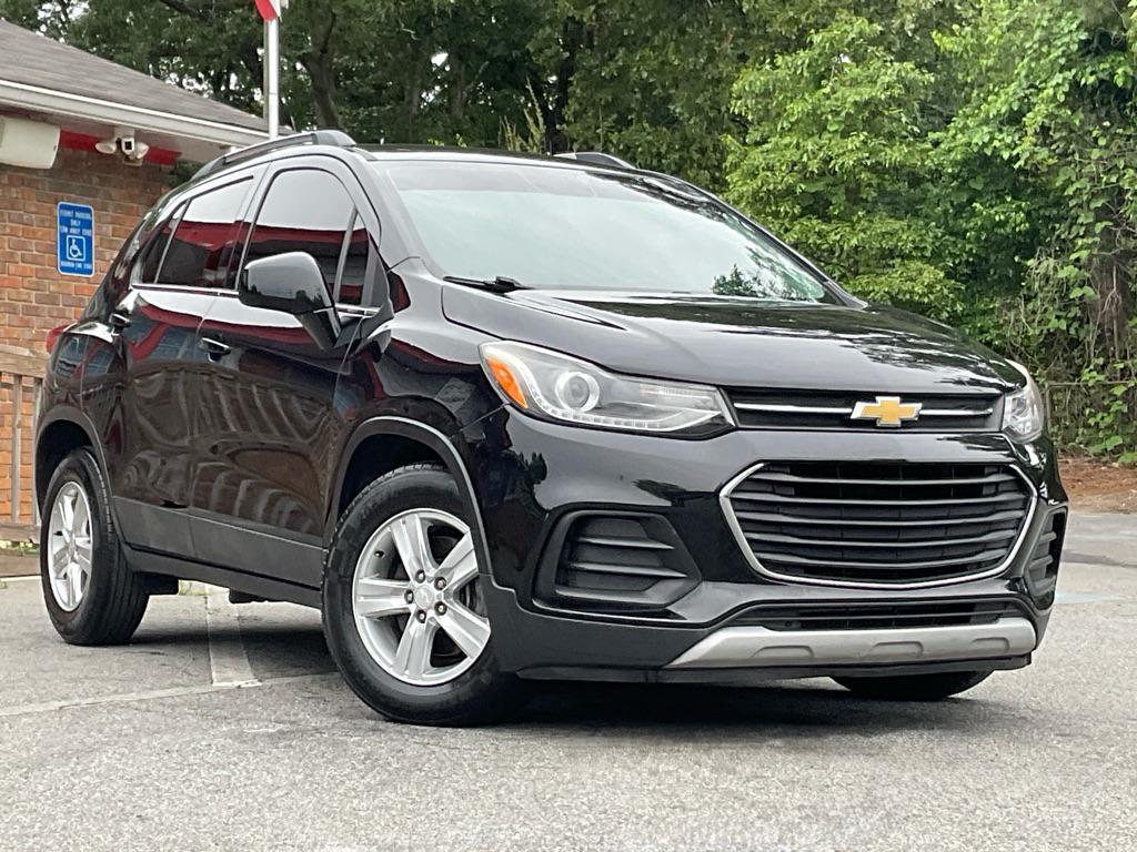 used 2020 Chevrolet Trax car, priced at $15,384