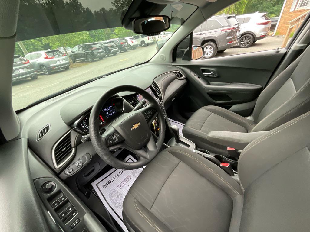 used 2020 Chevrolet Trax car, priced at $15,384