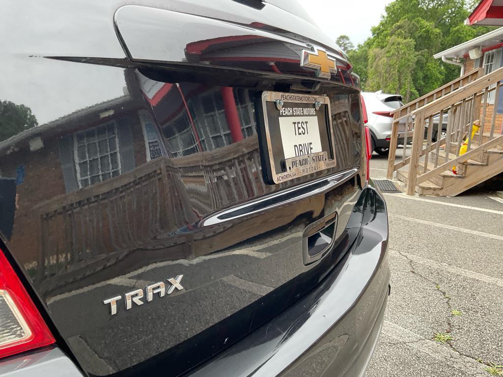 used 2020 Chevrolet Trax car, priced at $15,384