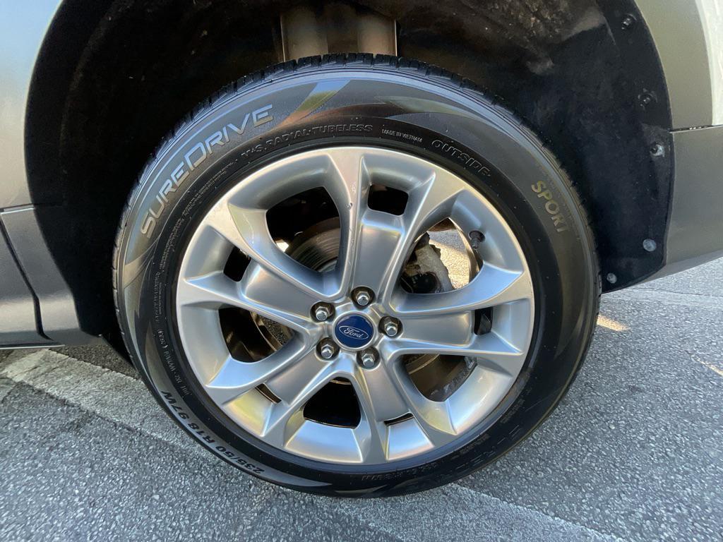 used 2013 Ford Escape car, priced at $8,884