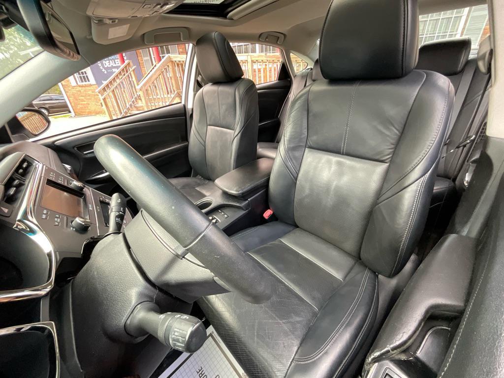 used 2014 Toyota Avalon Hybrid car, priced at $17,985