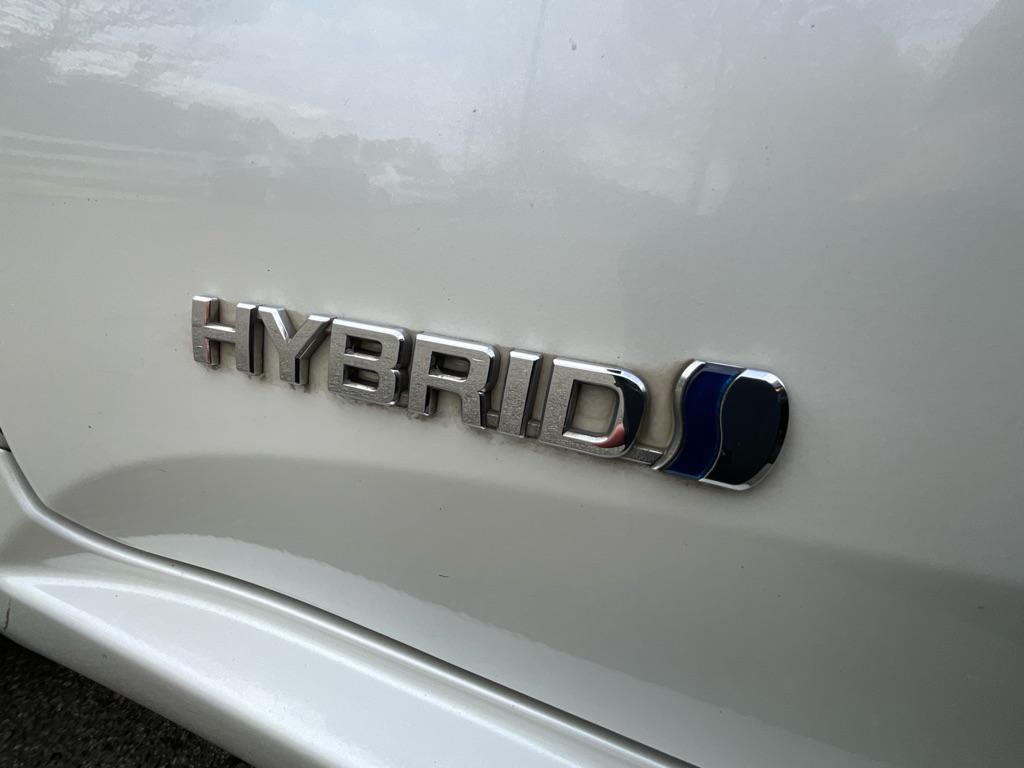 used 2014 Toyota Avalon Hybrid car, priced at $17,985