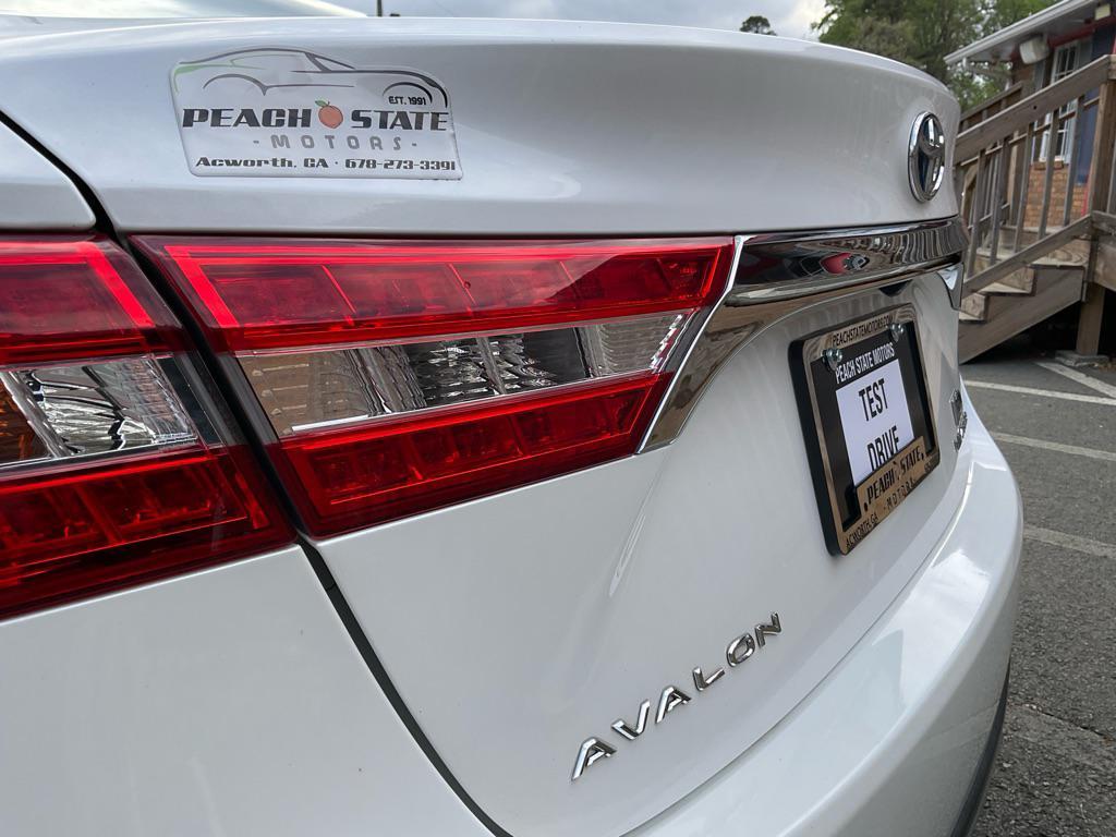 used 2014 Toyota Avalon Hybrid car, priced at $17,985