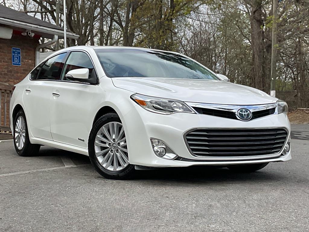 used 2014 Toyota Avalon Hybrid car, priced at $17,985